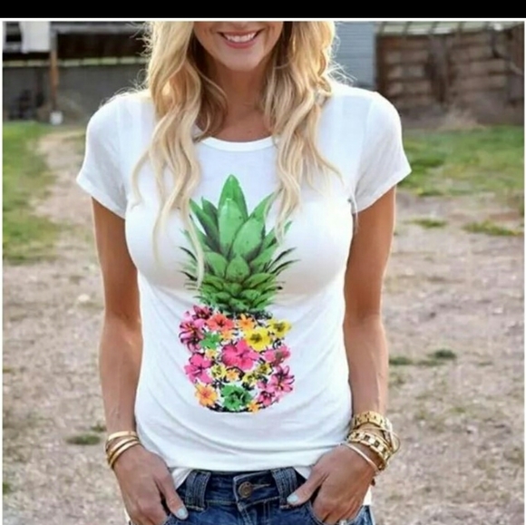 T&J Designs Tops - LAST 1❗CLEAROUT Cotton Pineapple Flora Tee